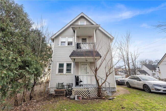 Building Photo - 2206 Kenneth Ave