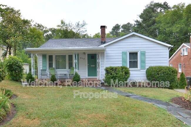 Primary Photo - 812 W Knox St