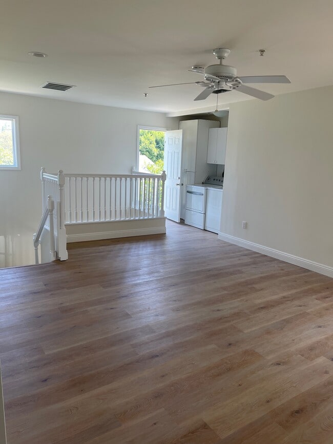 up-stairs living room - 4028 Tilden Ave