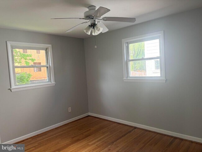 Building Photo - 6408 Winnepeg Rd