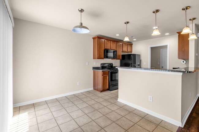 Building Photo - 2937 Westbury Ct
