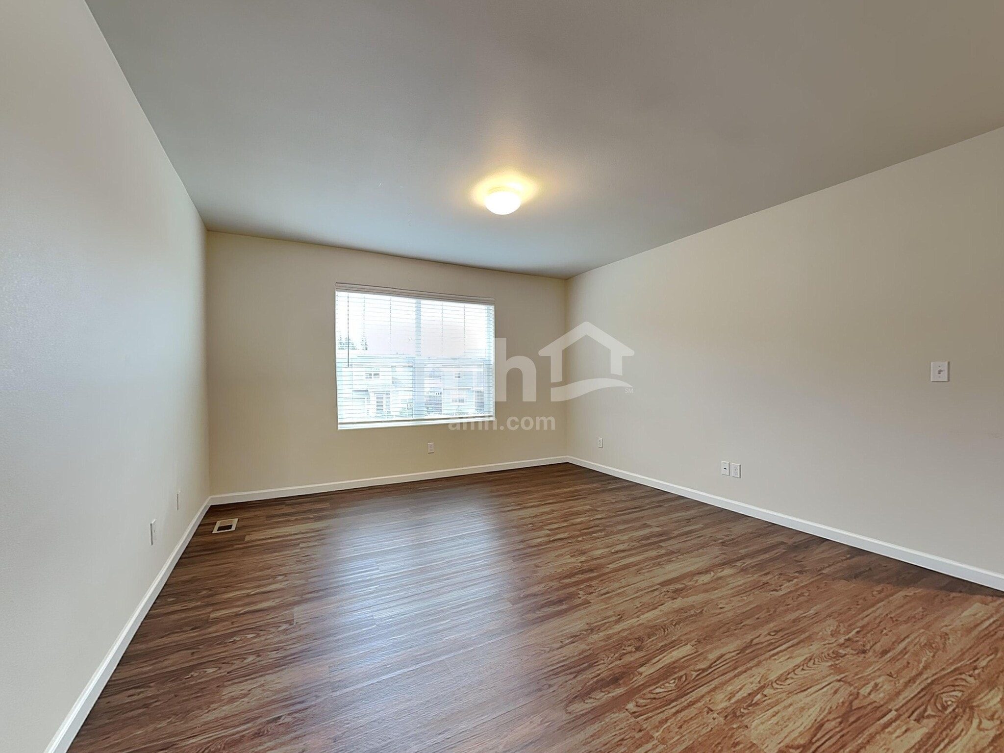 Building Photo - 11022 191st St Ct E