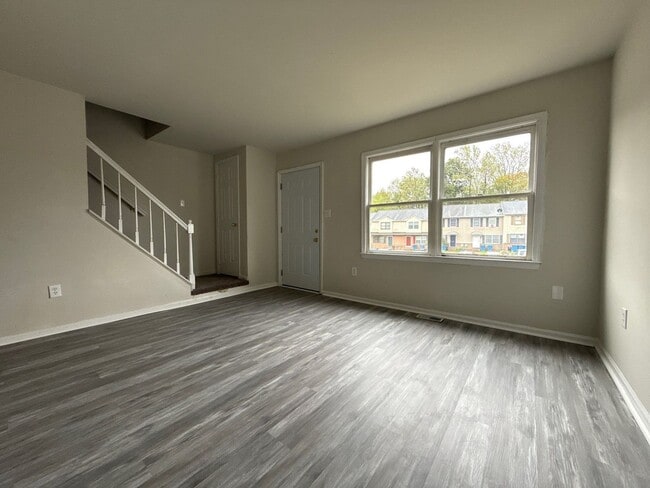 Building Photo - 3 Bedroom 1.5 Bathroom home in Elkton Md