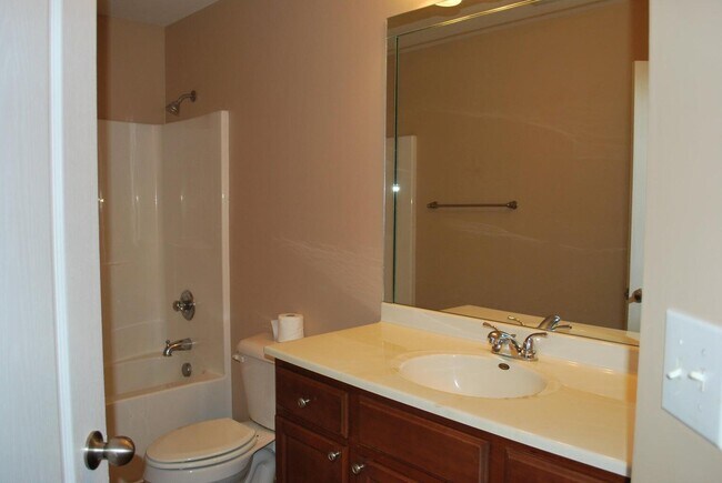 Building Photo - 1064 Jouett Creek Dr