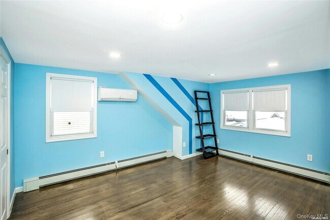 Building Photo - 865 Grand Blvd