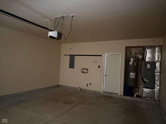 Building Photo - 2424 Boyer Ln