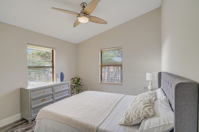 Building Photo - 13834 Geranium Pl