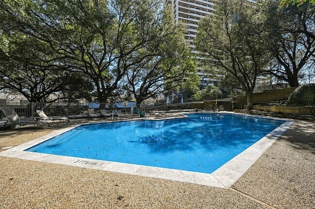 Building Photo - 3883 Turtle Creek Blvd