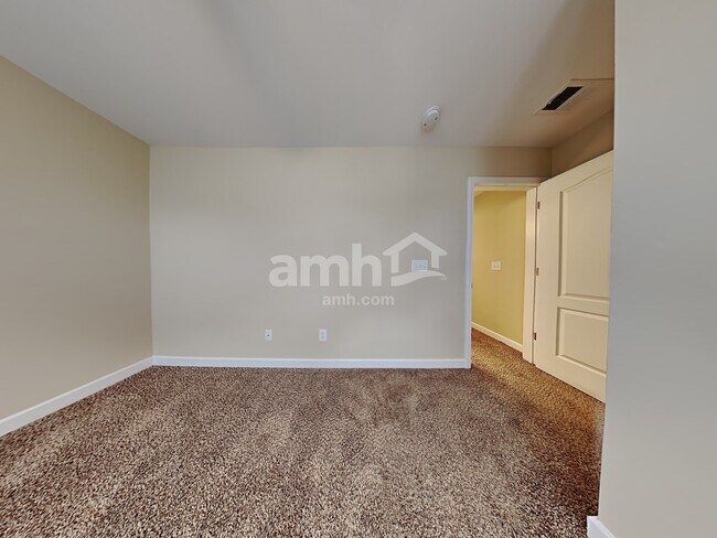 Building Photo - 228 Longford Drive