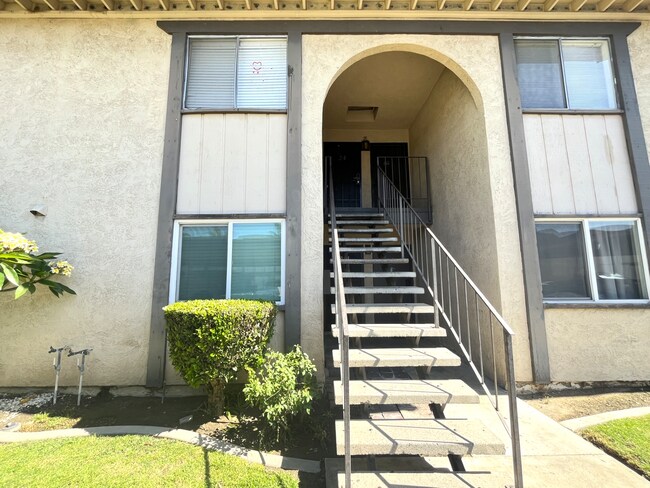 Building Photo - 12835 10th St