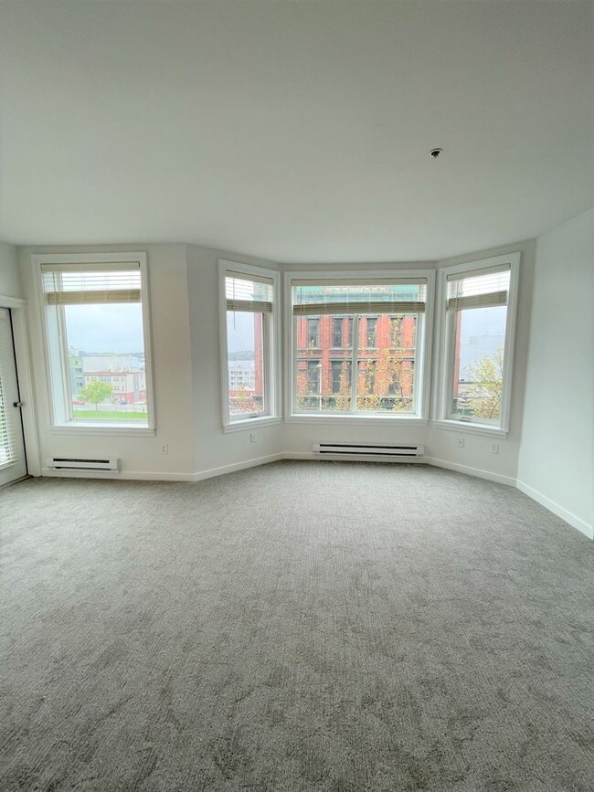 Building Photo - 2bd/1.75ba Seattle Condo