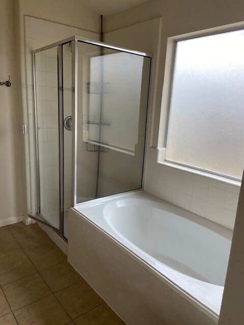 Building Photo - 21307 Bella Jess Dr