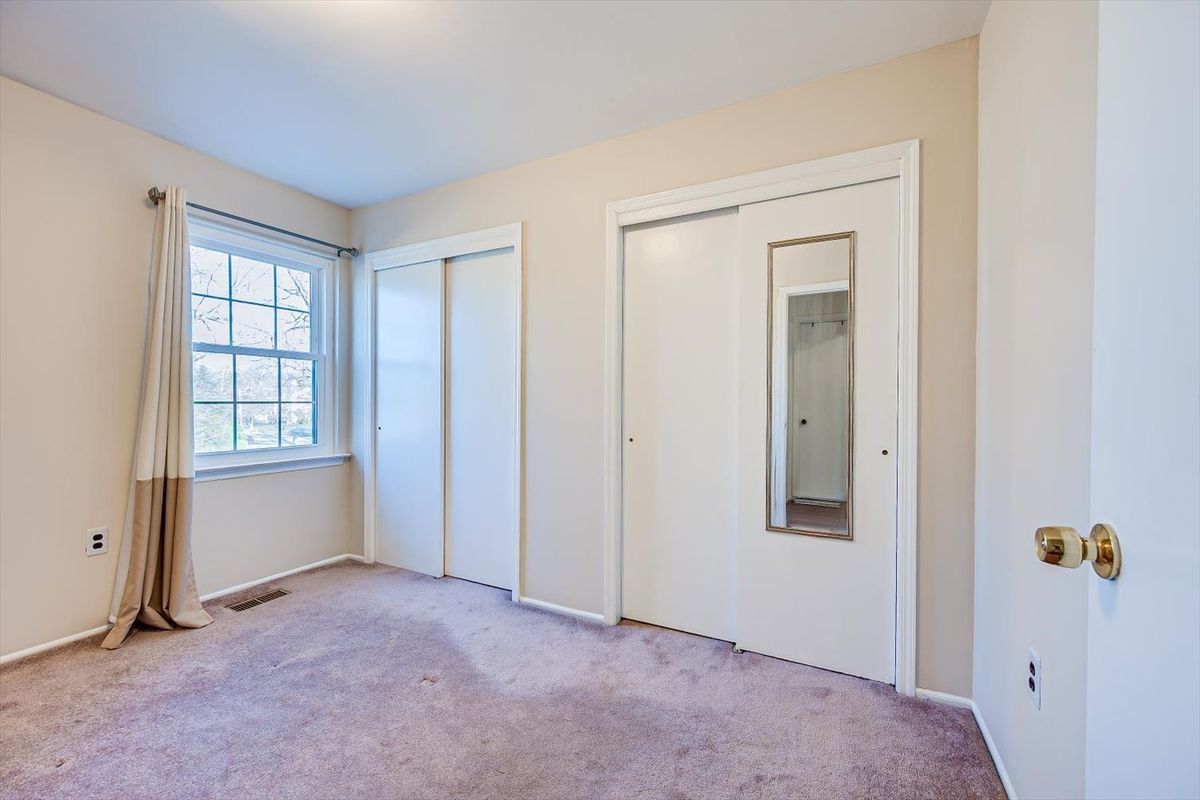 Building Photo - 1224 Thomas Ave