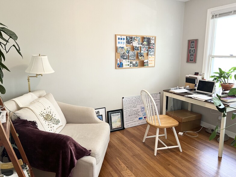 Building Photo - 3108 Walling Dr
