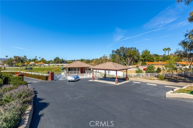 Building Photo - 43991 John Warner Rd