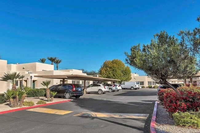 Building Photo - 1133 N 92nd St