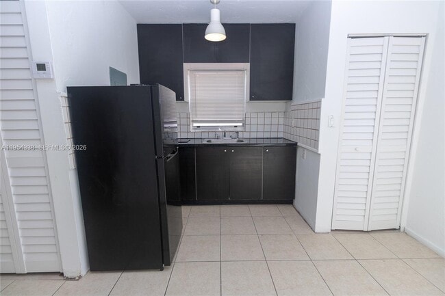 Building Photo - 1840 Fillmore St