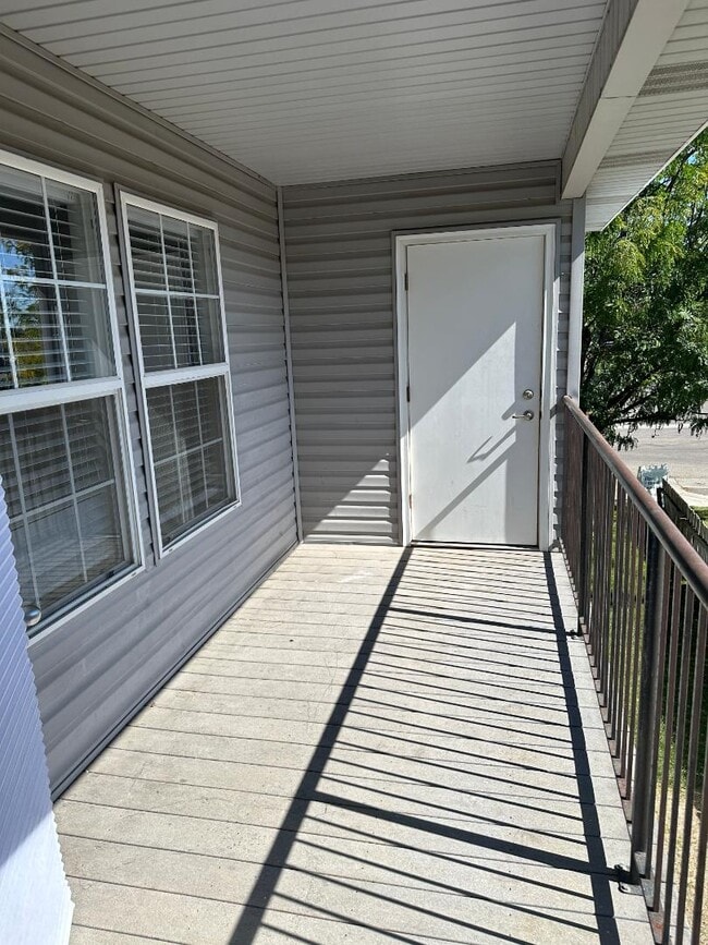 Building Photo - 11811 Clover Field Ln