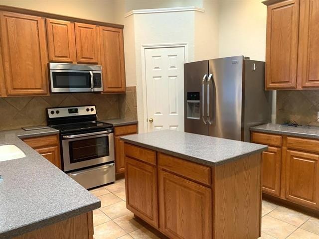 Building Photo - 7908 Thorneywood Rd