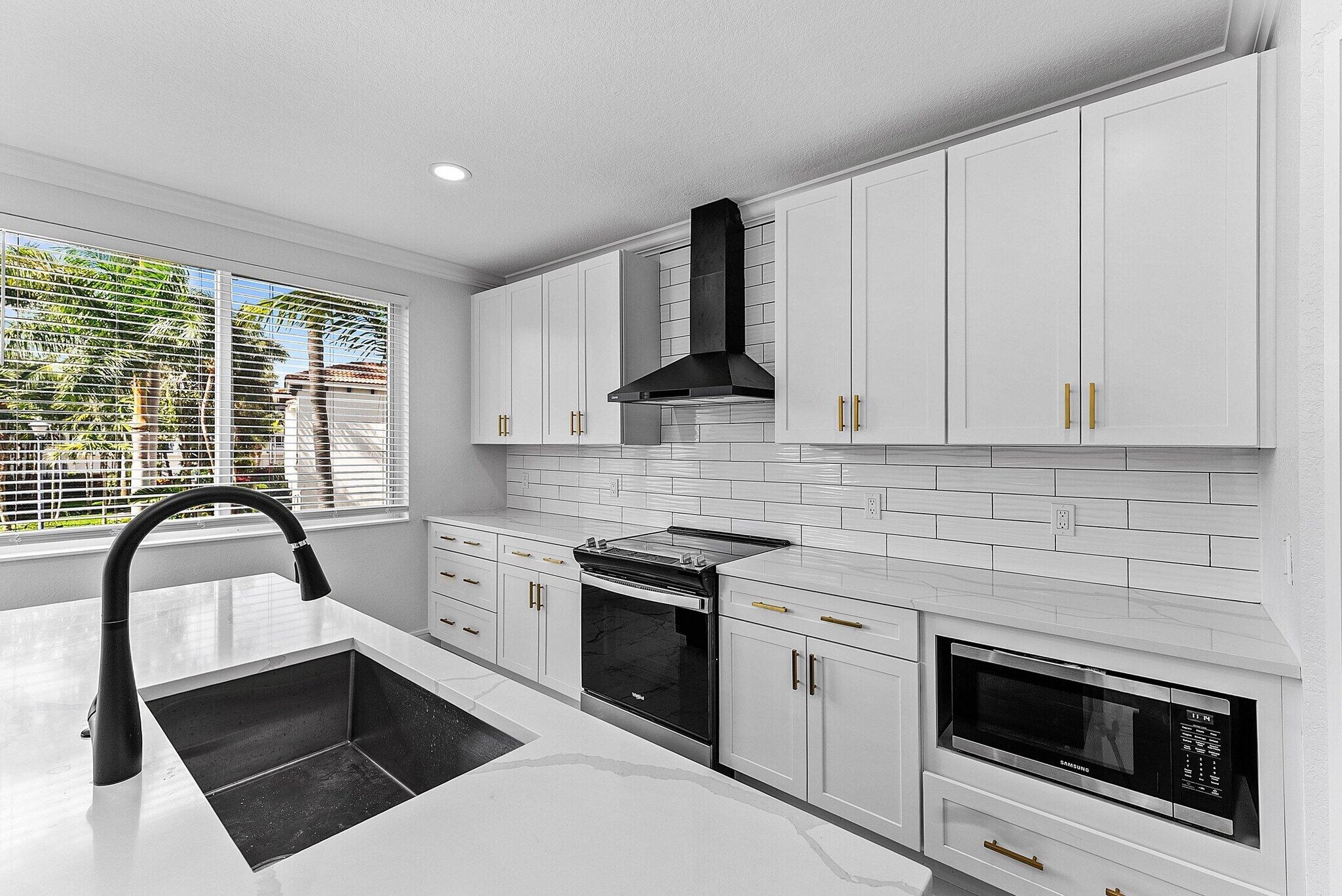 Building Photo - 3006 Waterside Cir