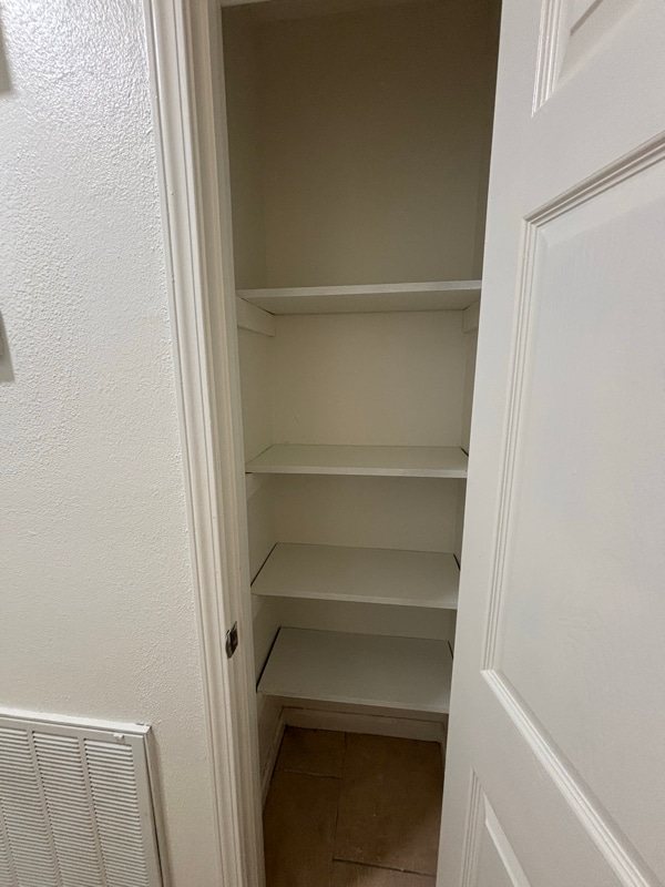 Building Photo - 224 Duke Dr