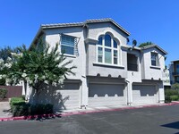 Building Photo - Welcome to our beautiful 2 bedroom 2 bathroom Condo in Folsom, CA!