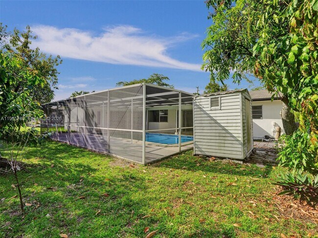 Building Photo - 4330 NW 8th St