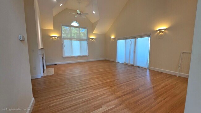 Building Photo - 900 W Roxbury Pkwy