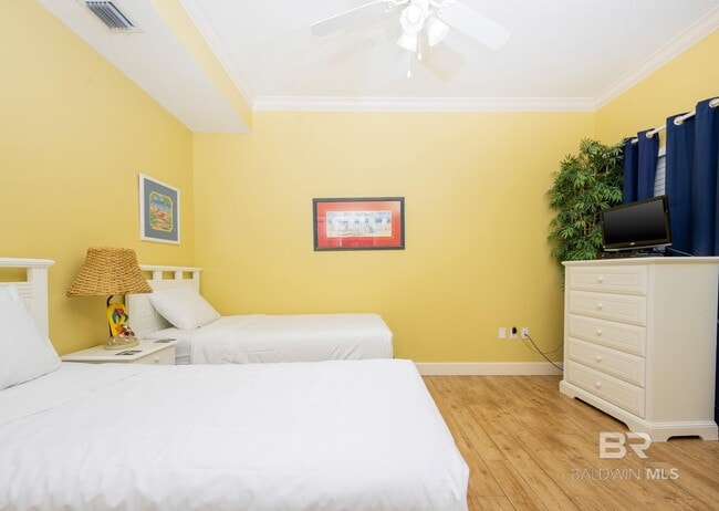 Building Photo - 27580 Canal Rd