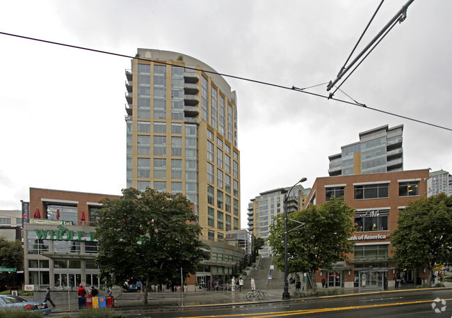 Building Photo - Aria