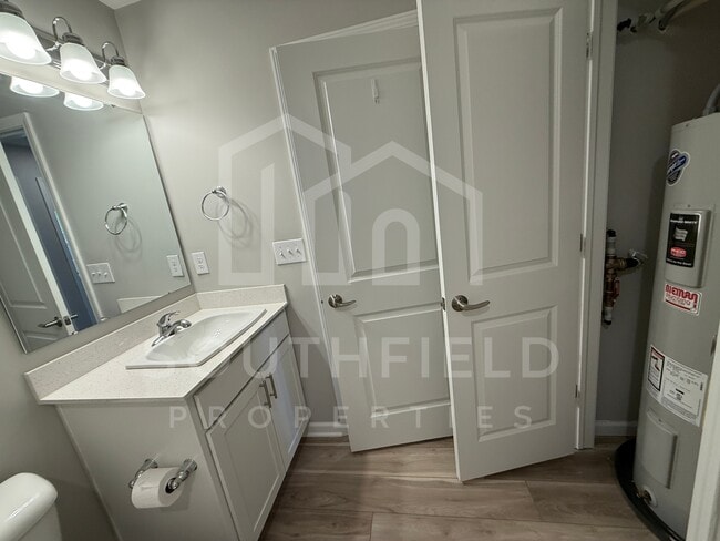 Building Photo - 1521 Blair Ave