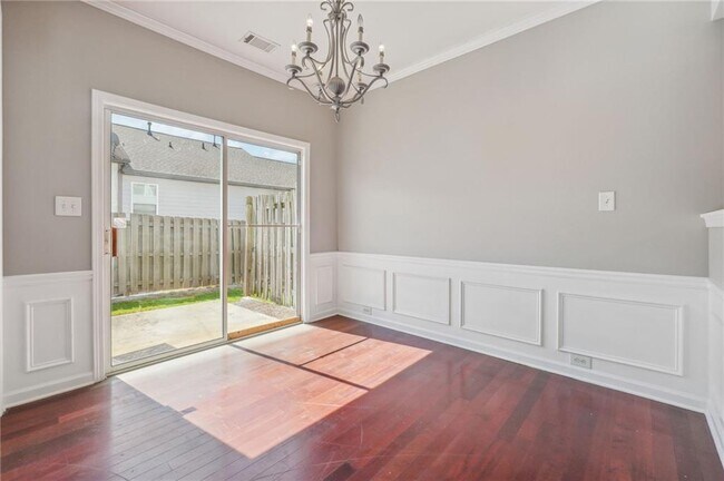 Building Photo - 4978 Berkeley Oak Dr