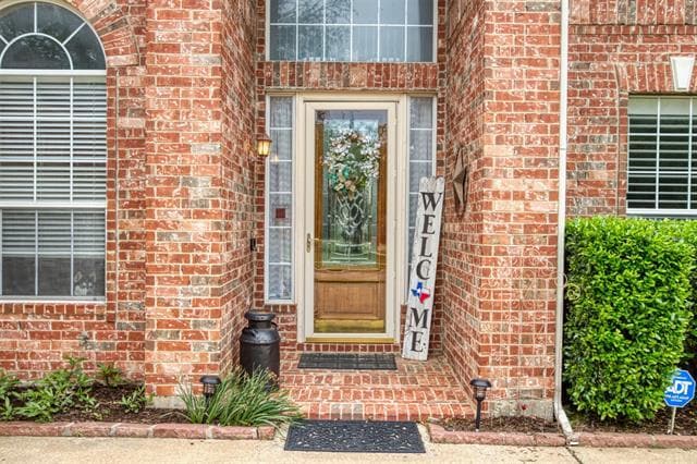 Building Photo - 2501 Royal Birkdale Dr