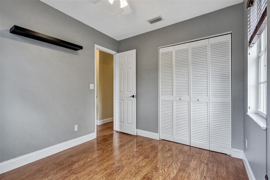 Building Photo - 11567 N Open Ct