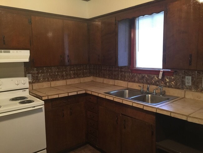 Building Photo - 3141 Meadow Forest Dr