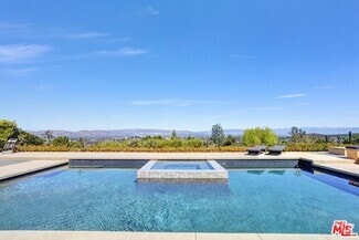 Building Photo - 21749 Planewood Dr