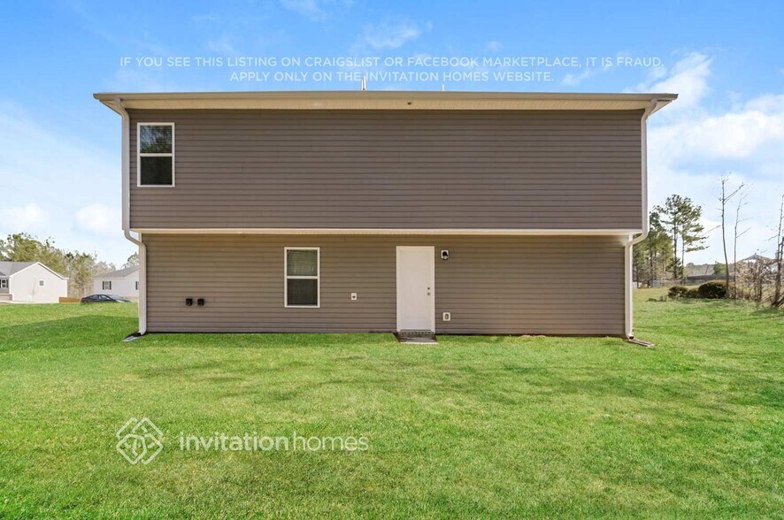 Building Photo - 313 Amelia Ln