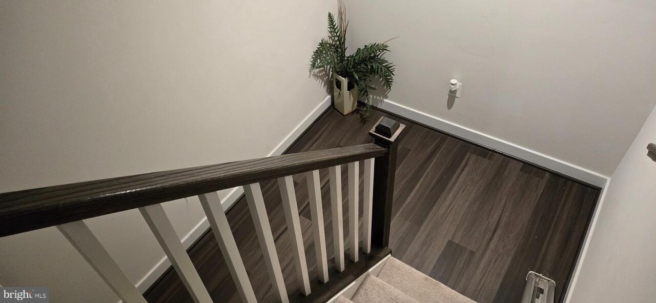 Building Photo - 6005 Calla Pl