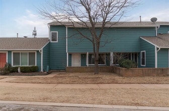 Building Photo - 2827 Indian Creek Blvd