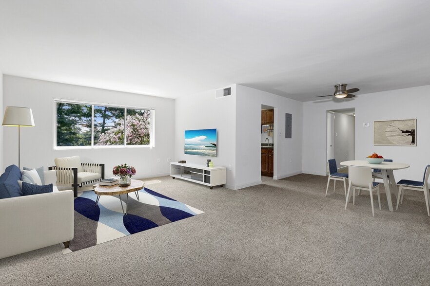 Primary Photo - Overlook Apartments