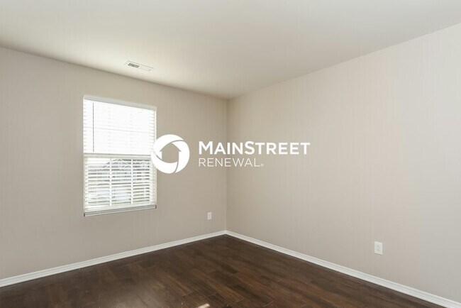 Building Photo - 4 Bedroom Pet-Friendly Home in Clayton, NC...