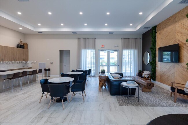 Building Photo - 17172 SW 2nd St