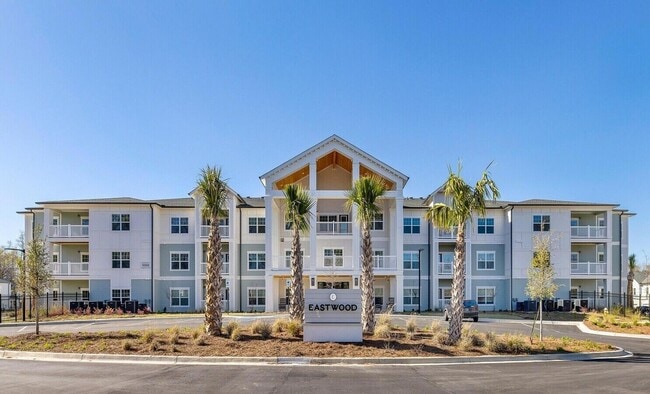 Building Photo - 1109 Augusta Dr