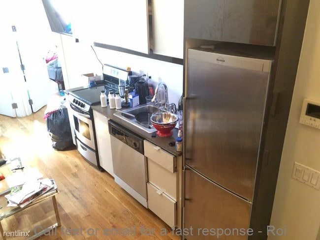 Building Photo - 187 Bedford Ave