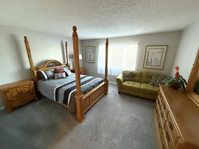 Building Photo - 2788 Tennis Club Dr