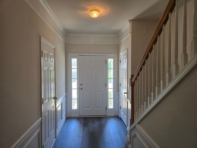 Building Photo - 802 Sutter Gate Ln
