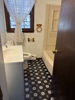 Building Photo - 163 Long Pond Dr