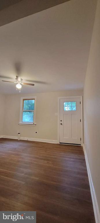 Building Photo - 4115 Leake Ave