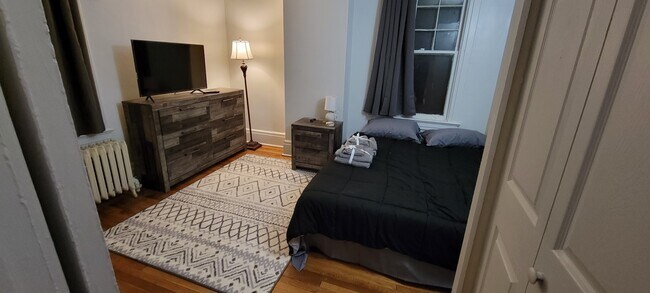 Building Photo - 540 Myrtle Ave