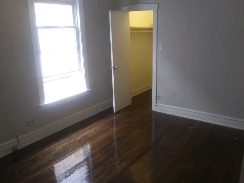 Building Photo - 1508 N Luna Ave